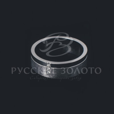 Обручальное кольцо из белого золота с бриллиантами