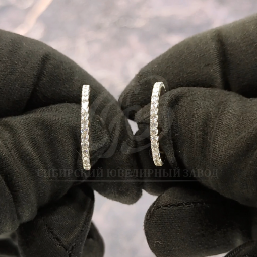Серьги из белого золота с бриллиантами